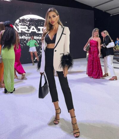 UMA BLAZER