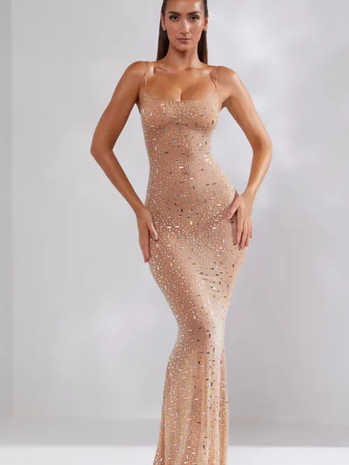 NUDE OBSESSION